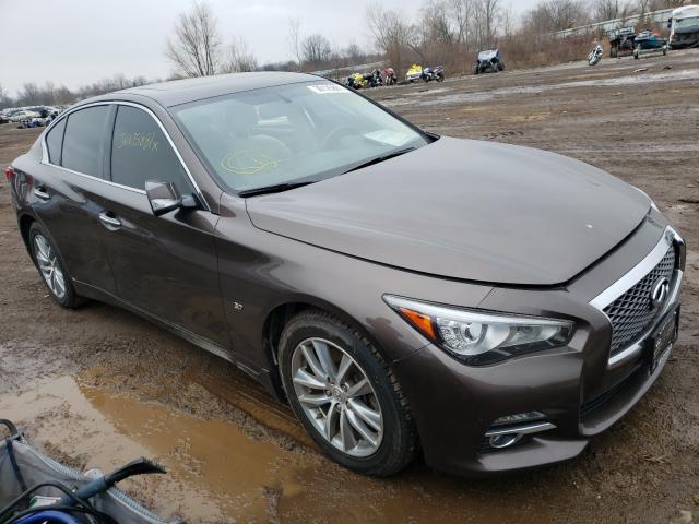 Infiniti Q50 base (2015)