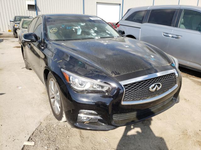 Infiniti Q50 base (2015)