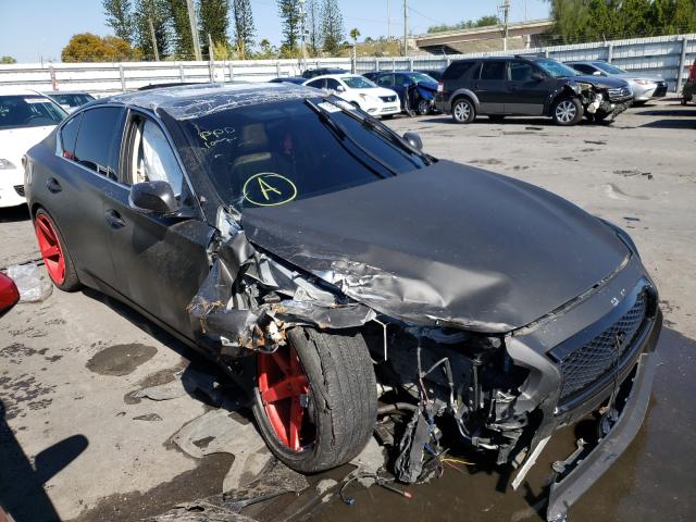 Infiniti Q50 base (2015)