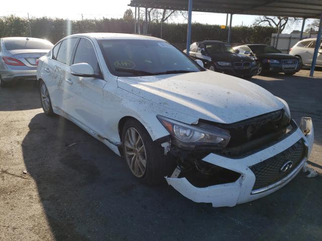 Infiniti Q50 base (2015)