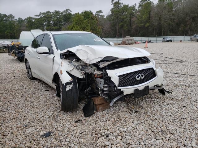 Infiniti Q50 base (2015)