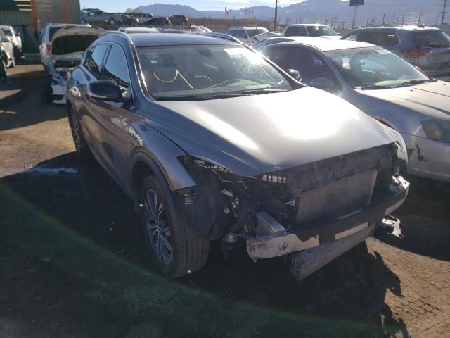 Infiniti Qx30 base (2017)