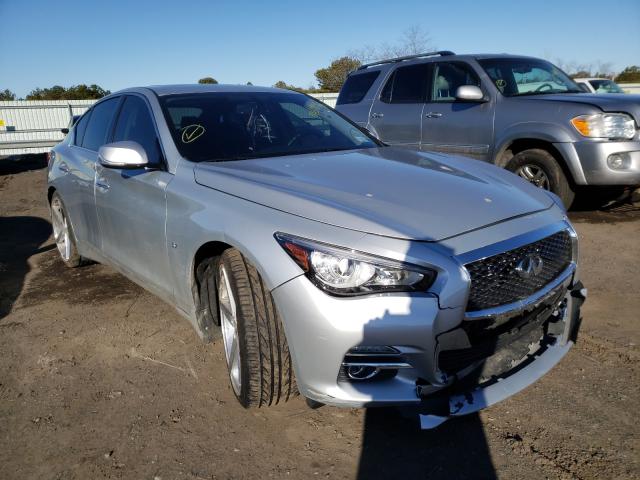 Infiniti Q50 base (2015)