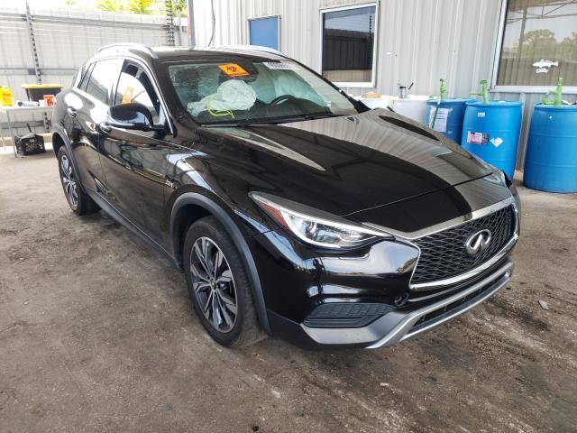 Infiniti Qx30 pure (2018)