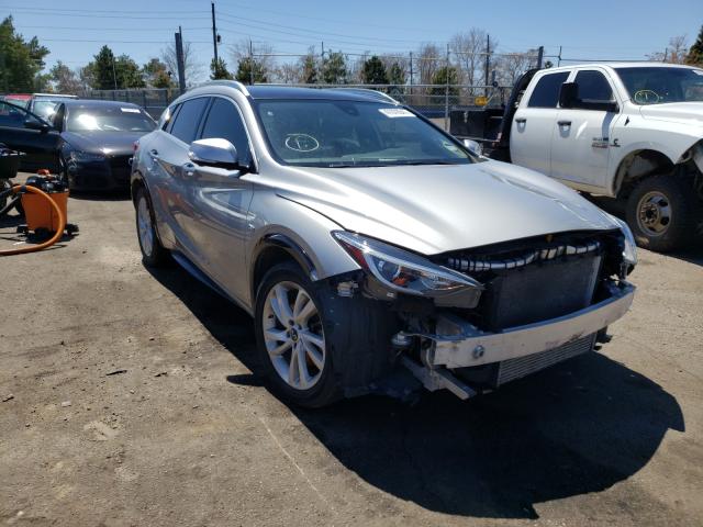 Infiniti Qx30 pure (2019)