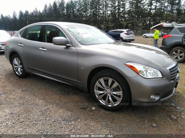 Infiniti Q70 (2014)