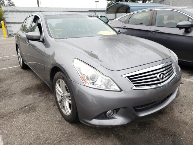Infiniti G25 base (2011)