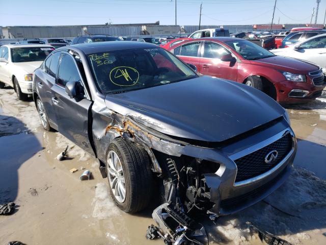Infiniti Q50 base (2014)