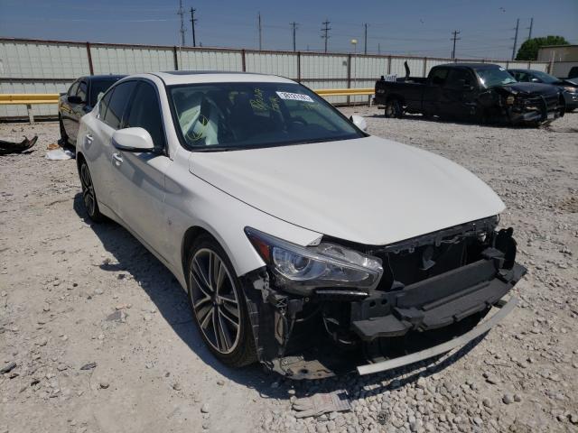 Infiniti Q50 base (2015)