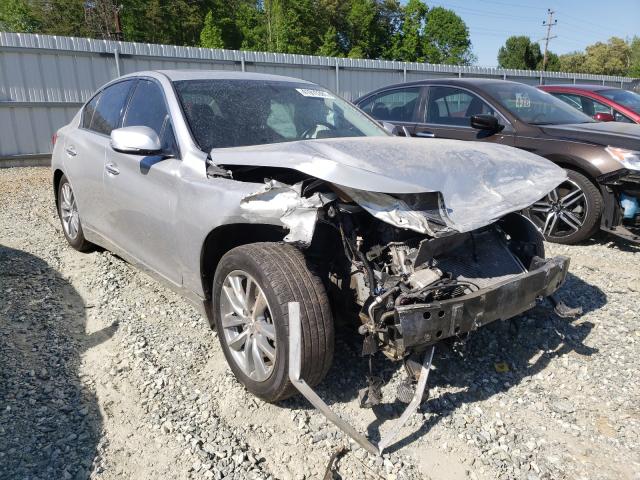 Infiniti Q50 base (2014)