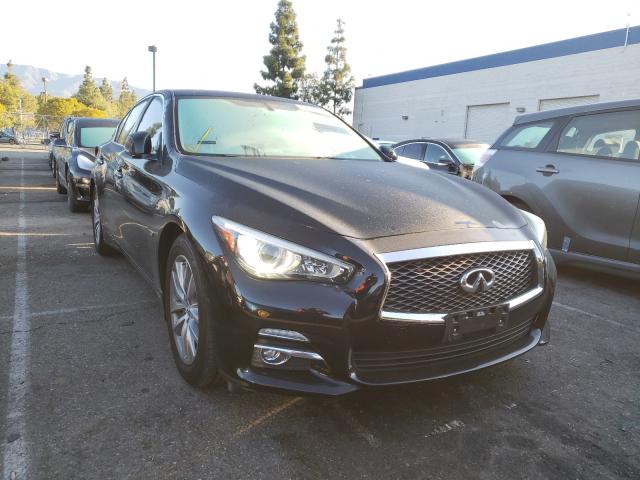 Infiniti Q50 base (2015)