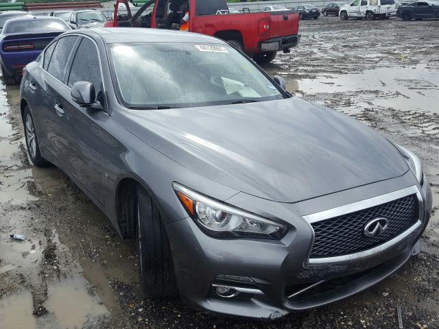 Infiniti Q50 base (2015)