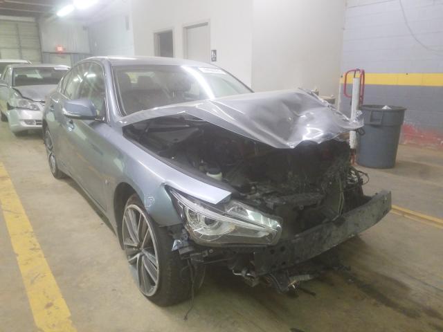 Infiniti Q50 base (2015)