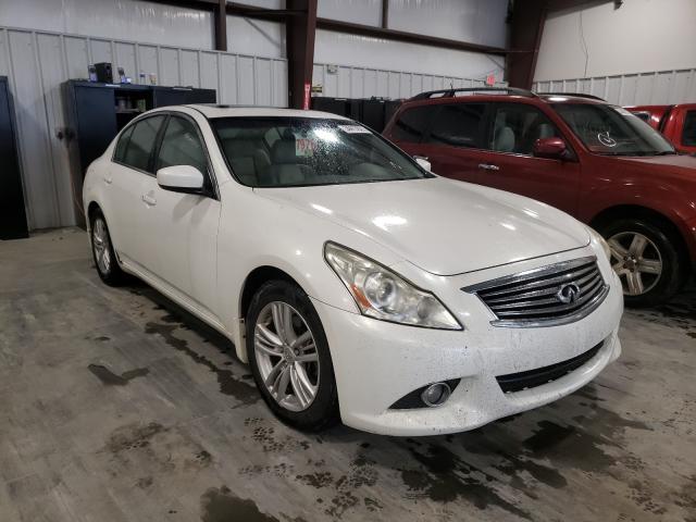 Infiniti G25 base (2012)