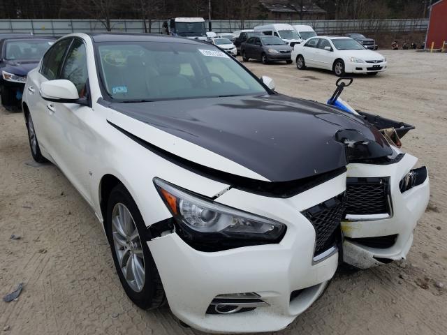 Infiniti Q50 base (2014)