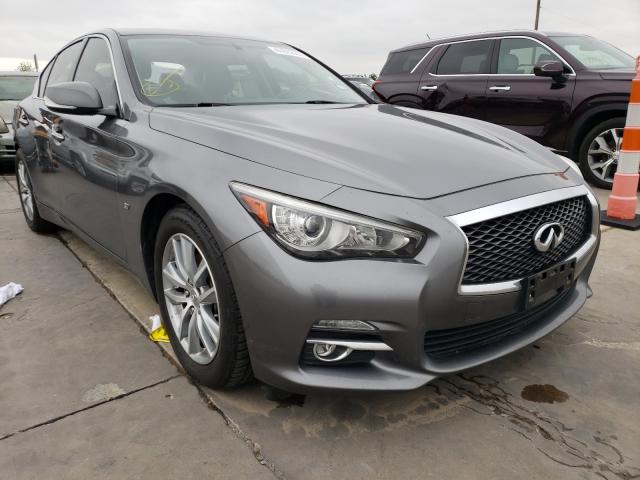 Infiniti Q50 base (2015)