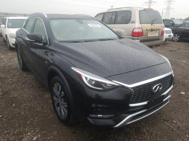 Infiniti Qx30 pure (2018)