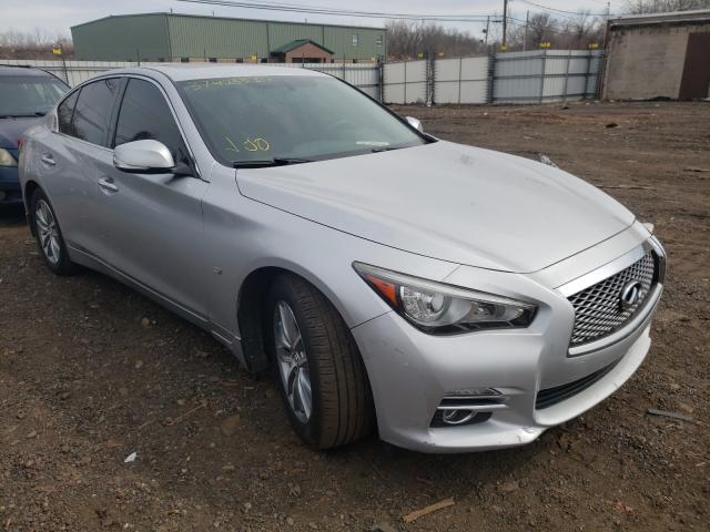 Infiniti Q50 base (2014)