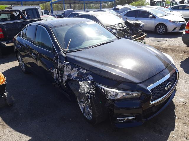 Infiniti Q50 base (2015)