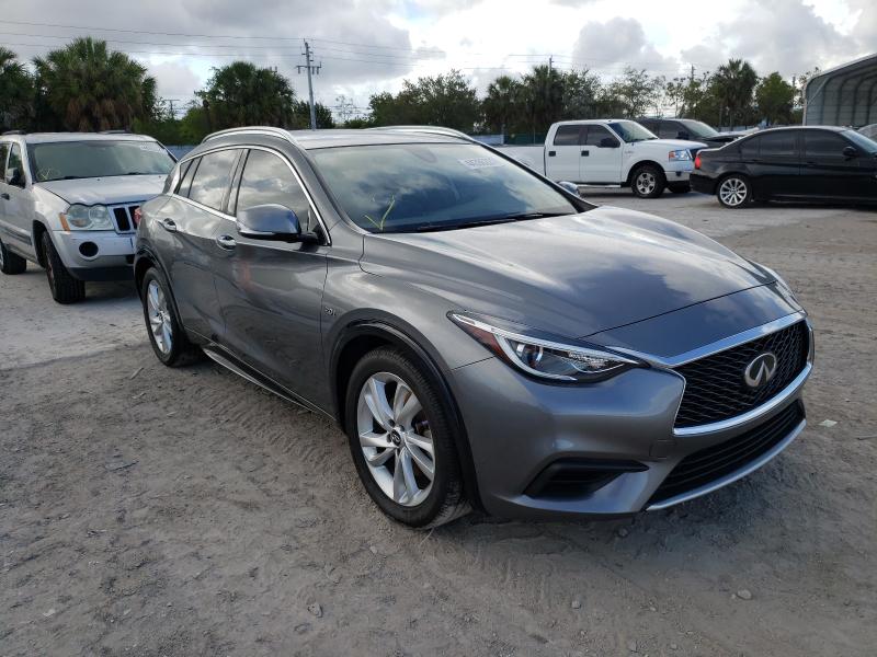 Infiniti Qx30 pure (2019)