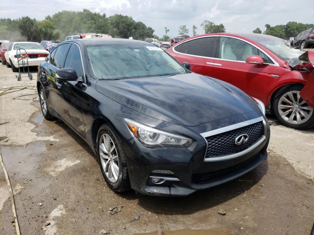 Infiniti Q50 base (2015)