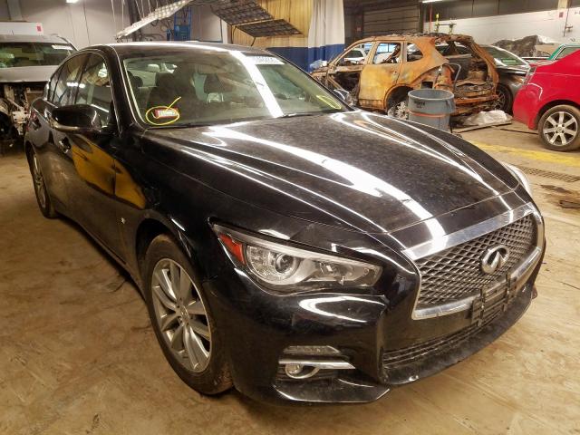 Infiniti Q50 base (2015)