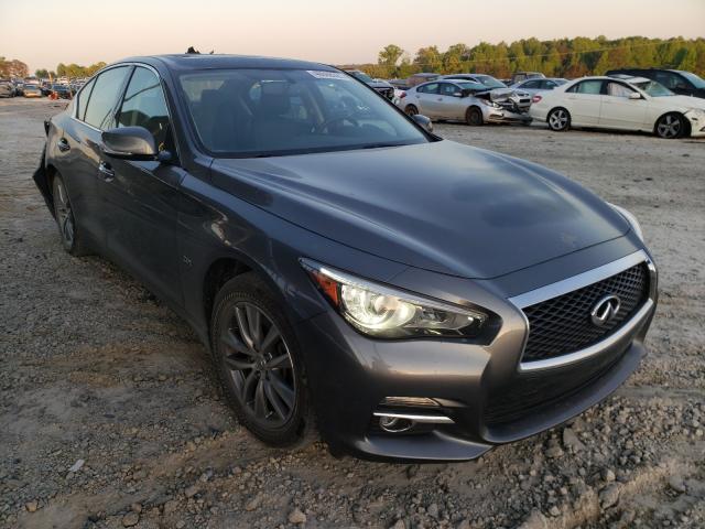 Infiniti Q50 base (2016)