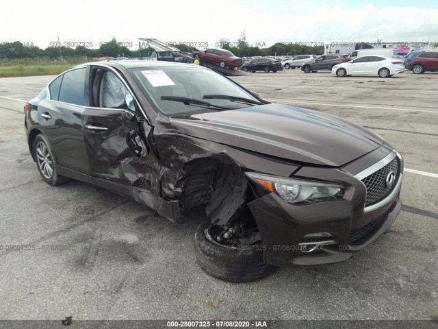 Infiniti Q50 base (2014)