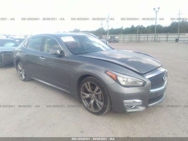 Infiniti Q70l (2015)