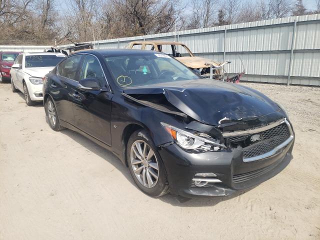 Infiniti Q50 base (2014)