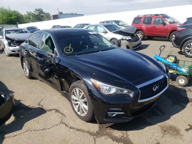 Infiniti Q50 base (2015)