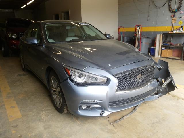 Infiniti Q50 base (2015)