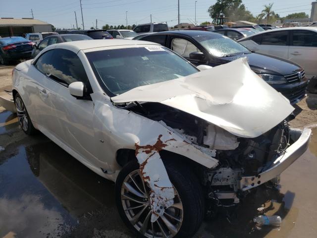 Infiniti Q60 base (2015)