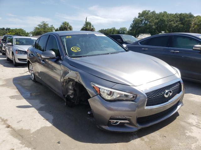 Infiniti Q50 base (2017)
