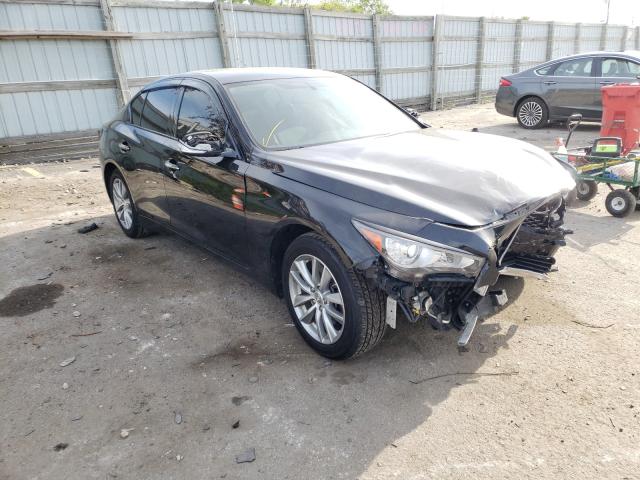 Infiniti Q50 base (2014)