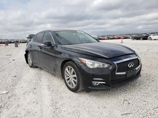Infiniti Q50 base (2015)