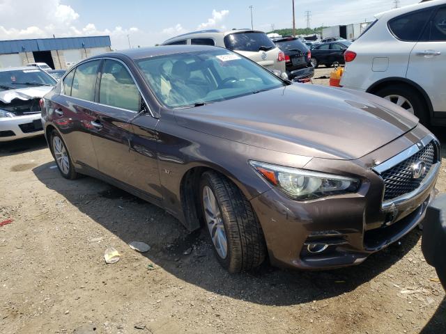 Infiniti Q50 base (2015)