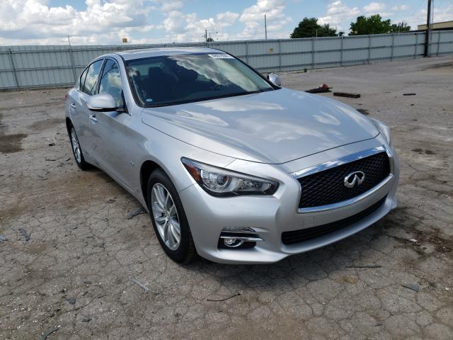 Infiniti Q50 base (2017)