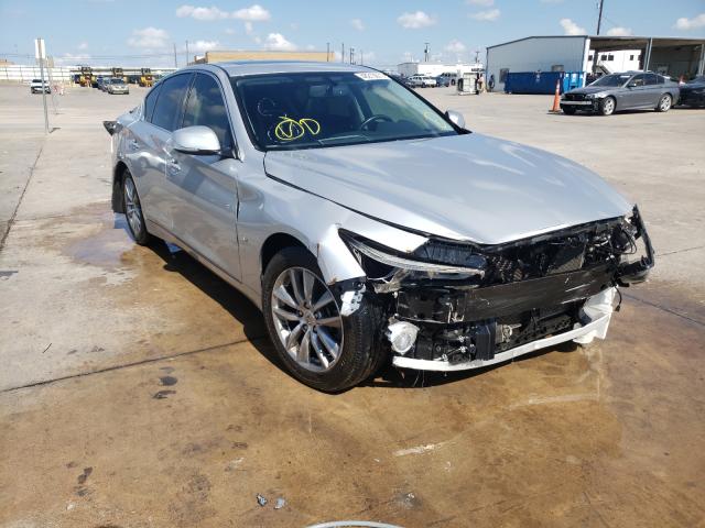 Infiniti Q50 base (2015)