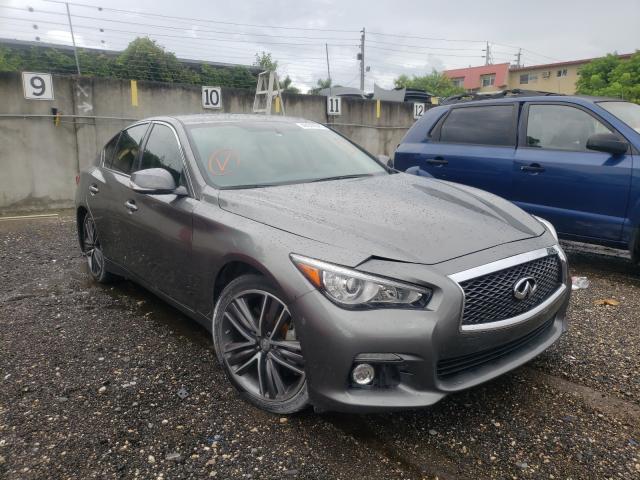 Infiniti Q50 base (2015)