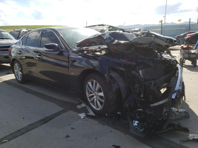 Infiniti Q50 base (2014)