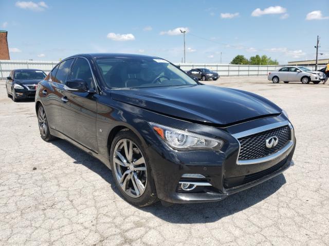 Infiniti Q50 base (2015)