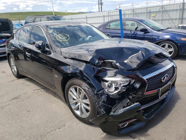Infiniti Q50 base (2016)