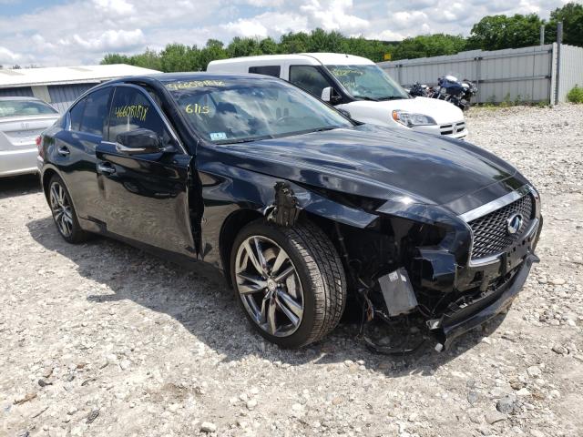 Infiniti Q50 base (2014)