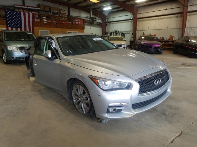 Infiniti Q50 base (2015)