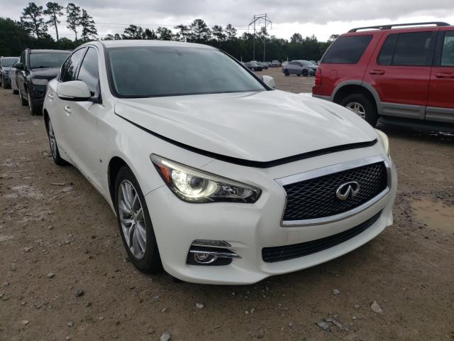 Infiniti Q50 base (2014)