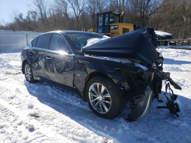 Infiniti Q50 base (2014)