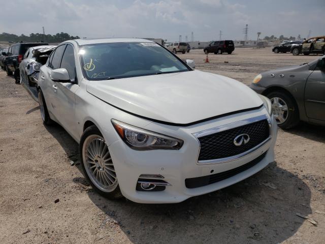 Infiniti Q50 base (2015)