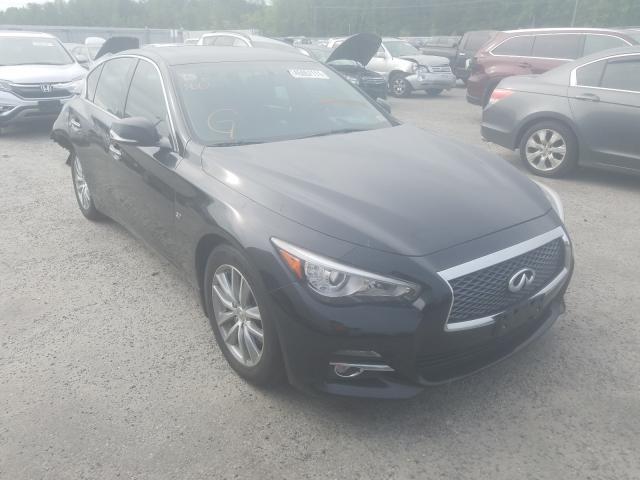 Infiniti Q50 base (2015)