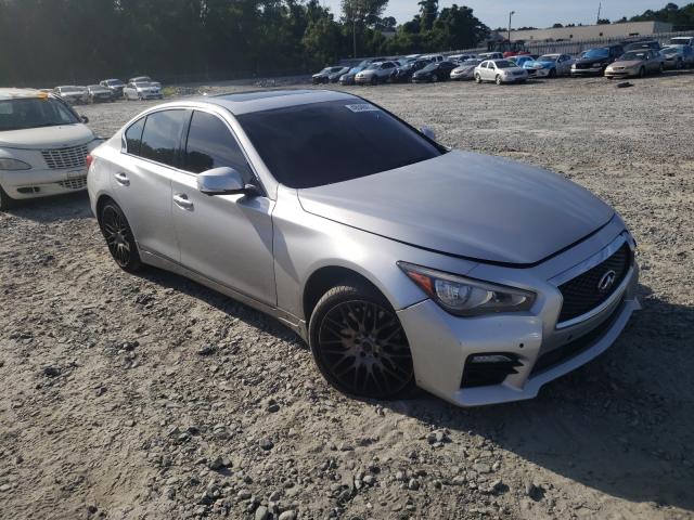 Infiniti Q50 base (2015)